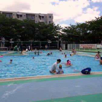 伏見港公園プール