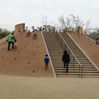 宝が池公園 子どもの楽園